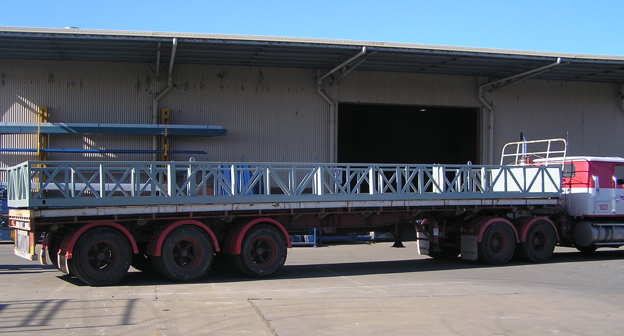 Customised large truck pallets