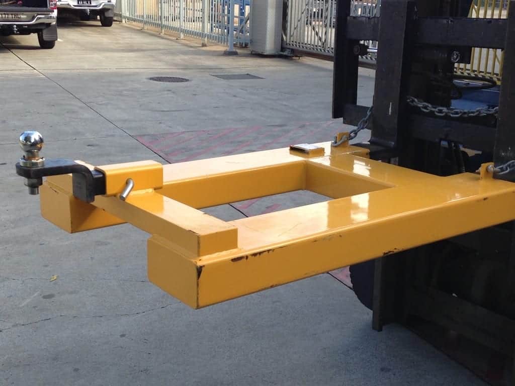 Towball Attachment For A Forklift